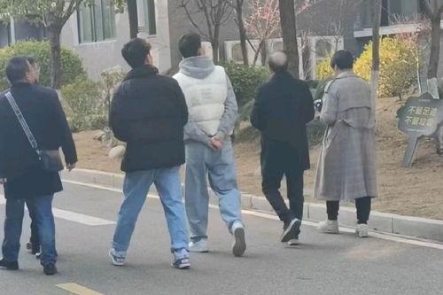 济宁网红吃瓜事件是真的吗,济宁网红吃瓜事件真相揭秘  第1张