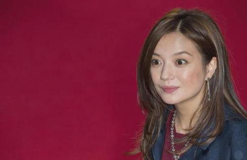 娱乐吃瓜女艺人团  第1张